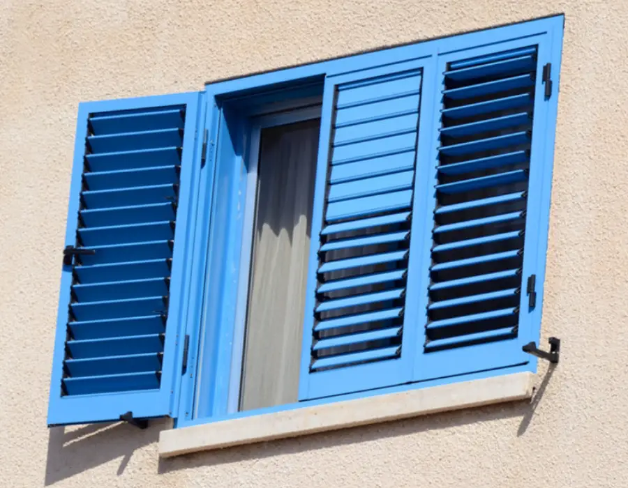 volets-battants volets-battants